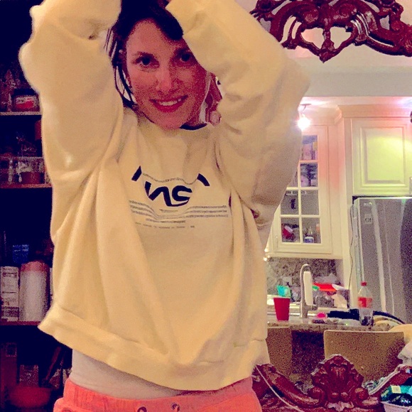 Meet your Posher, Maria - Picture 1 of 1